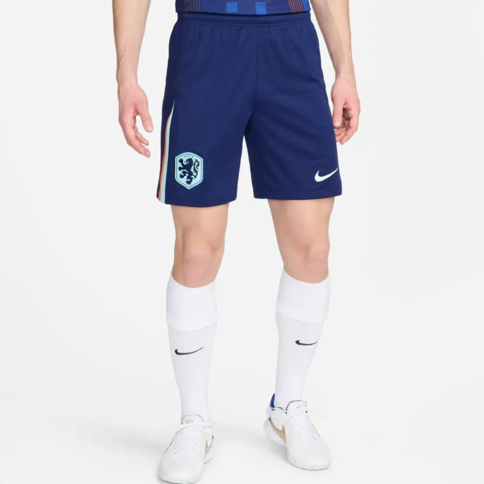 Nike Nederland uitshort 24 - 25